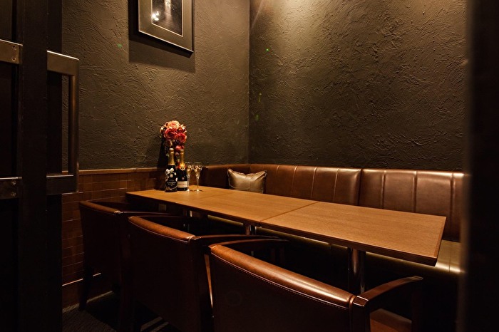 Bar＆Dining Oneプライベートルーム写真